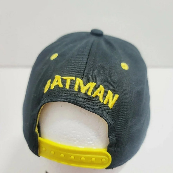 Dc Comic Men's Batman Hat Back Snap Button & Top Solid Black/yellow OS - Picture 4 of 5